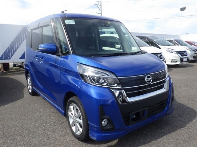 3903 Nissan Dayz roox B21A 2018 г. (NAA Tokyo)